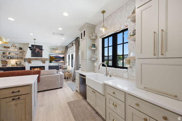 1832 W 900 N, Lehi, UT 84043
