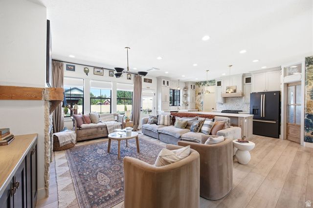 1832 W 900 N, Lehi, UT 84043
