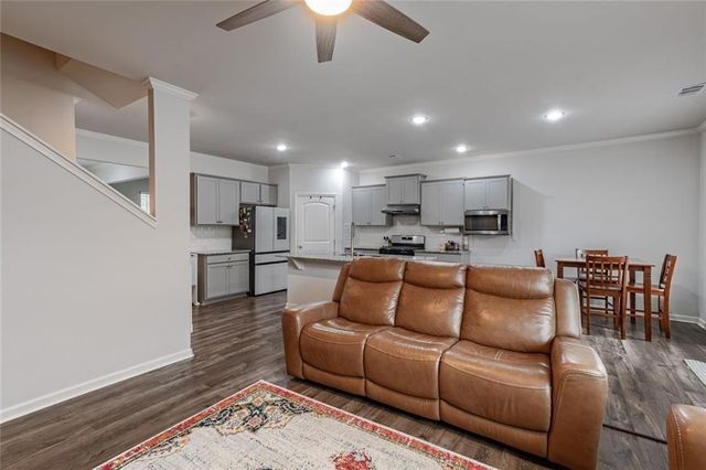 4775 Burningbush Way, Cumming, GA 30040