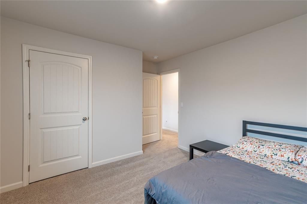 Image 31 of property listing at 4775 Burningbush Way, Cumming, GA 30040