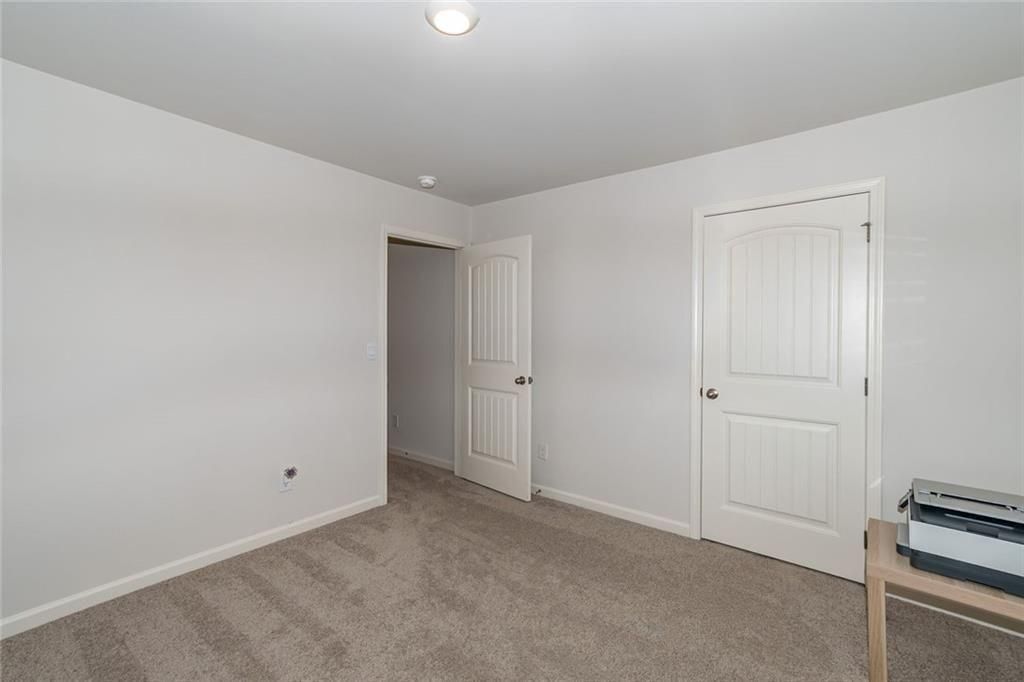 Image 35 of property listing at 4775 Burningbush Way, Cumming, GA 30040