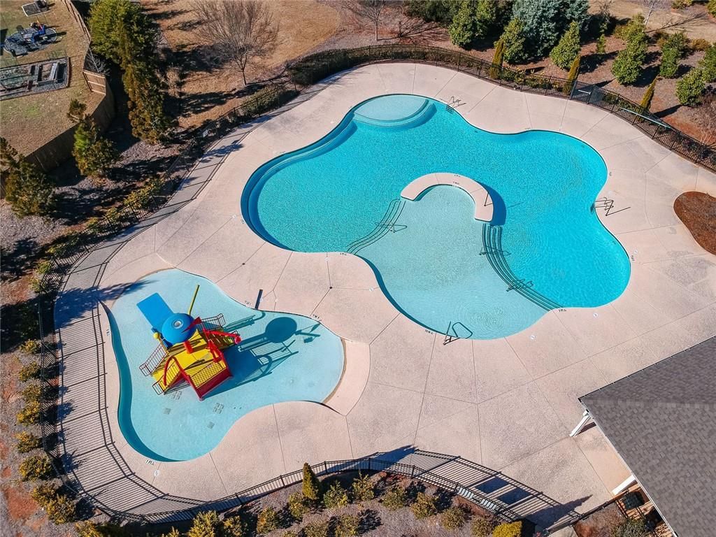 Image 47 of property listing at 4775 Burningbush Way, Cumming, GA 30040