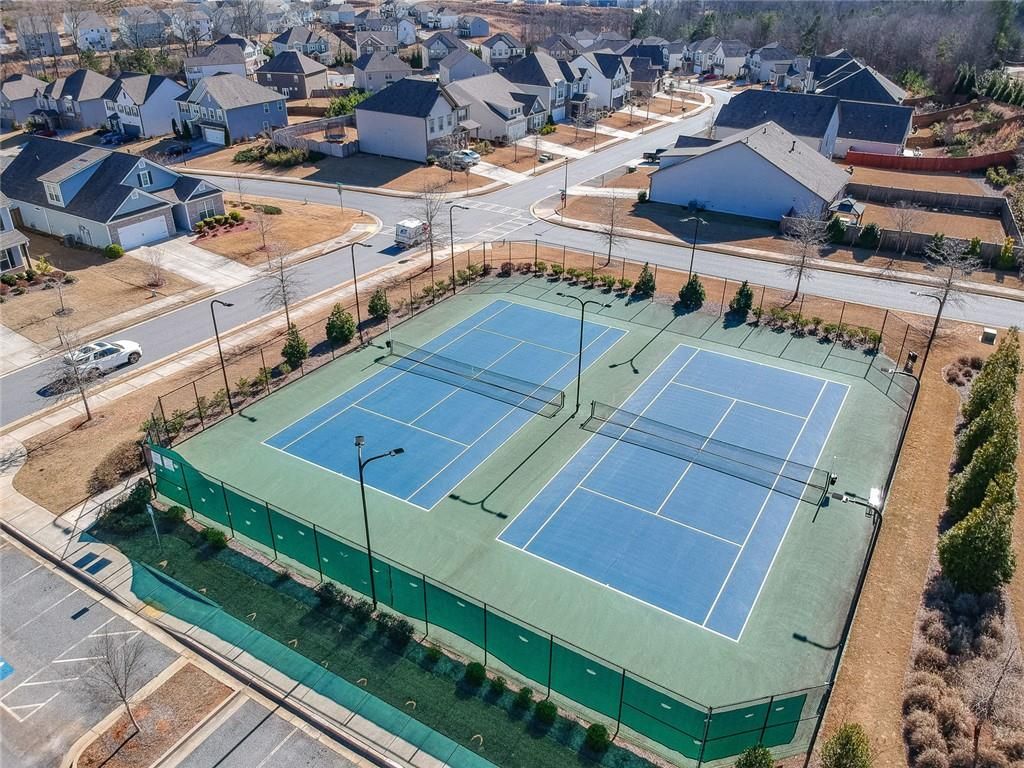 Image 48 of property listing at 4775 Burningbush Way, Cumming, GA 30040