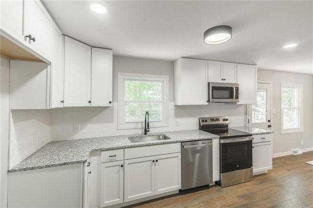 619 E 109th Street, Kansas City, MO 64131