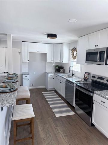 619 E 109th Street, Kansas City, MO 64131