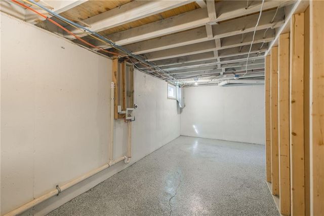 619 E 109th Street, Kansas City, MO 64131