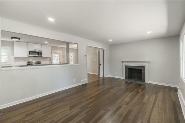 619 E 109th Street, Kansas City, MO 64131