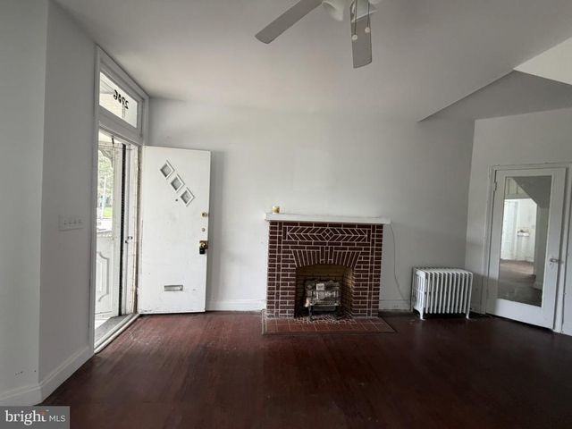 2206 LYNDHURST AVE, Baltimore, MD 21216