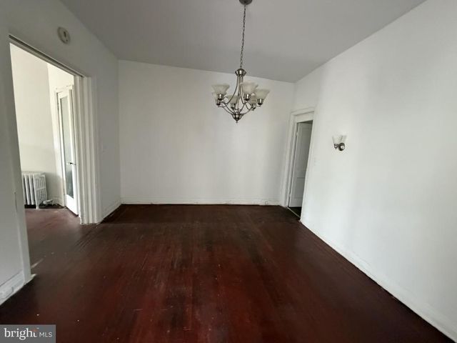 2206 LYNDHURST AVE, Baltimore, MD 21216