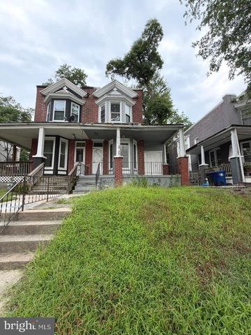 2206 LYNDHURST AVE, Baltimore, MD 21216