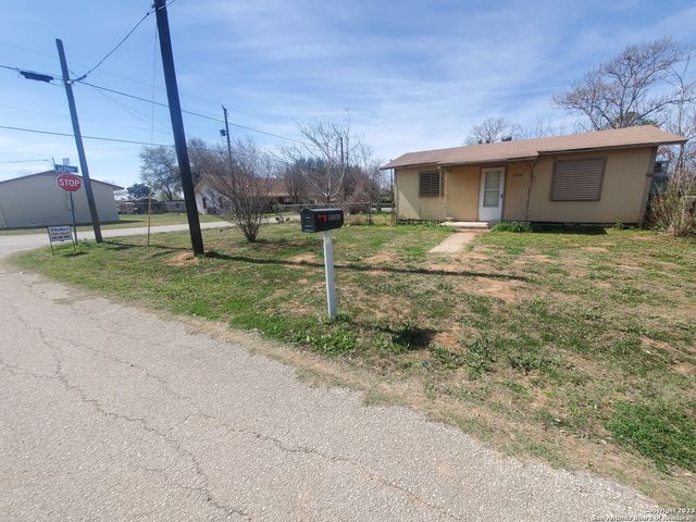 19939 CARUTHERS, Somerset, TX 78069