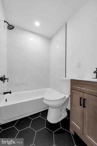 219 STEARLY, Philadelphia, PA 19111