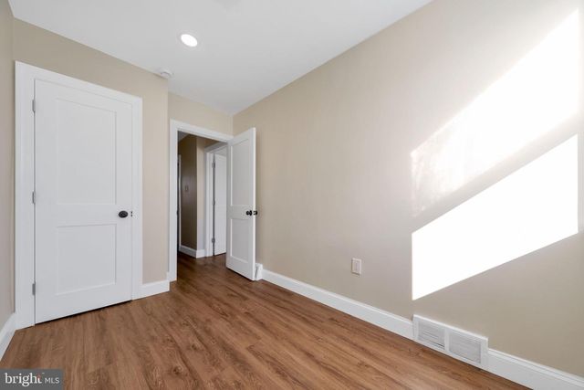 219 STEARLY, Philadelphia, PA 19111