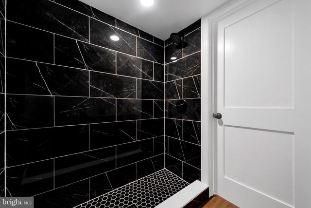 219 STEARLY, Philadelphia, PA 19111