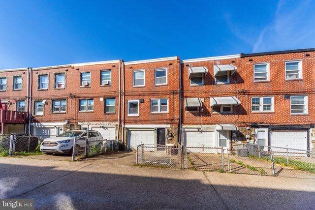 219 STEARLY, Philadelphia, PA 19111