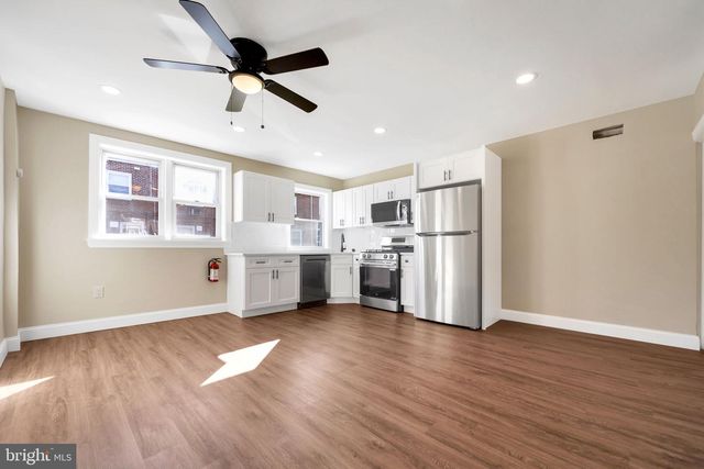 219 STEARLY, Philadelphia, PA 19111