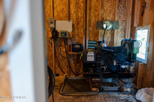 L14 B5 Keyes Point, Remote, AK 99653