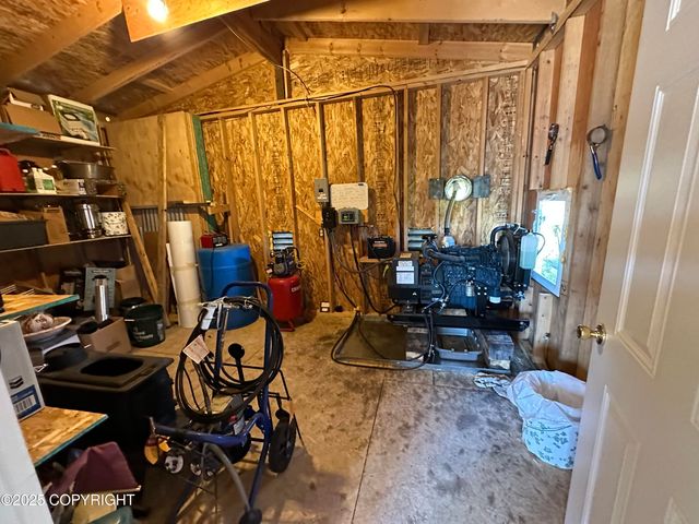 L14 B5 Keyes Point, Remote, AK 99653