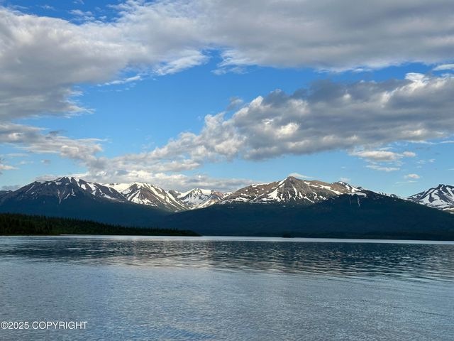 L14 B5 Keyes Point, Remote, AK 99653