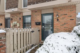 7432 Countrybrook Drive 7432, Indianapolis, IN 46260