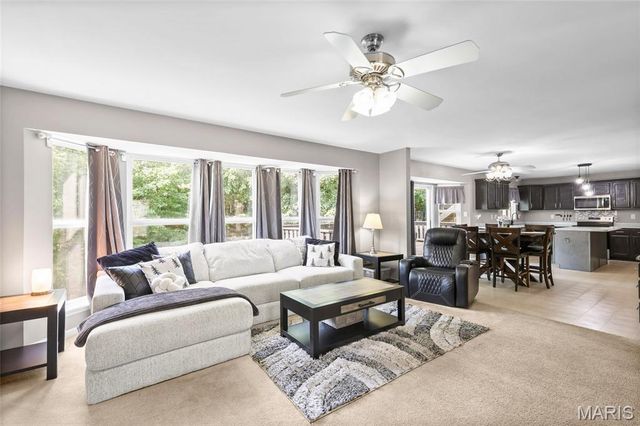 756 Shadow Pine Drive, Fenton, MO 63026