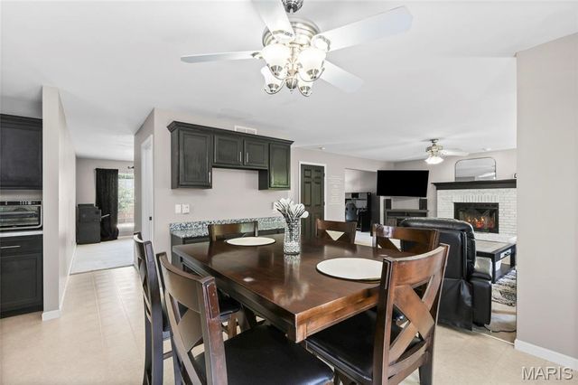 756 Shadow Pine Drive, Fenton, MO 63026