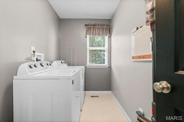 756 Shadow Pine Drive, Fenton, MO 63026