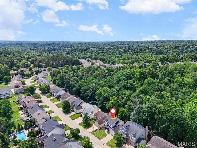 756 Shadow Pine Drive, Fenton, MO 63026