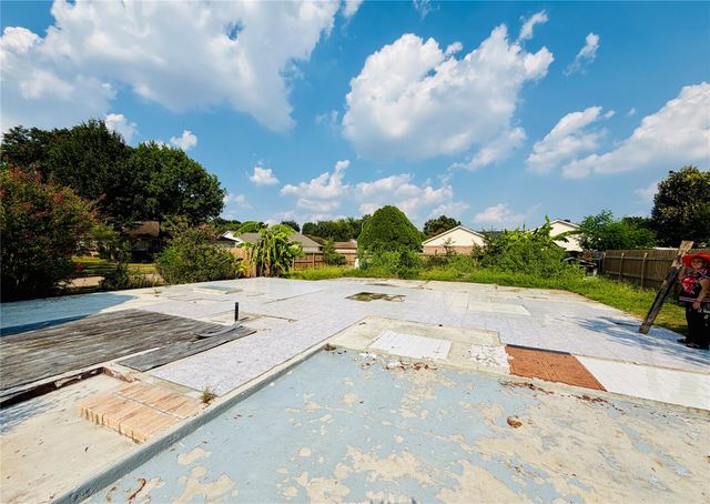 14234 Timberhaven Drive, Hockley, TX 77066