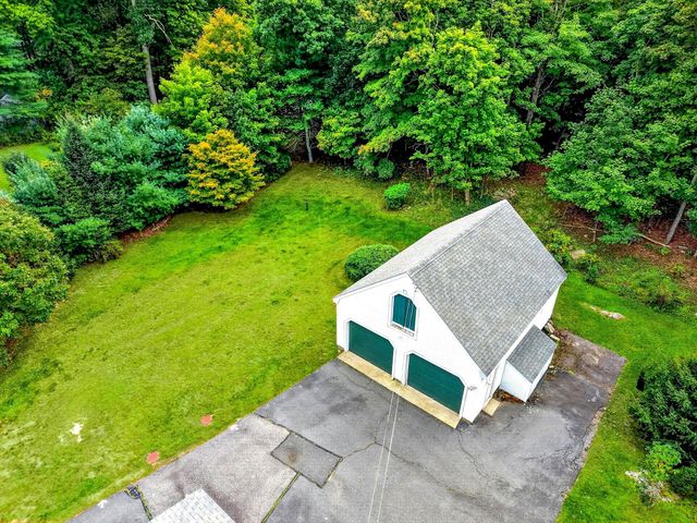25 Spring St, Foxboro, MA 02035