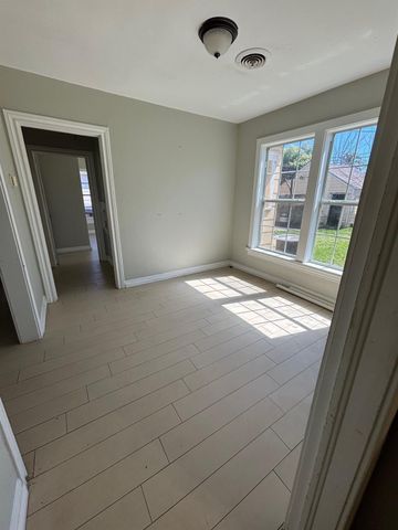 109 Schilling Street, Baytown, TX 77520