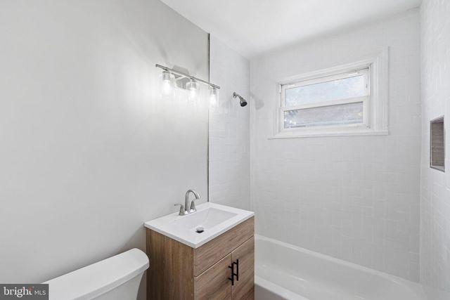 514 CRABB AVE, Rockville, MD 20850