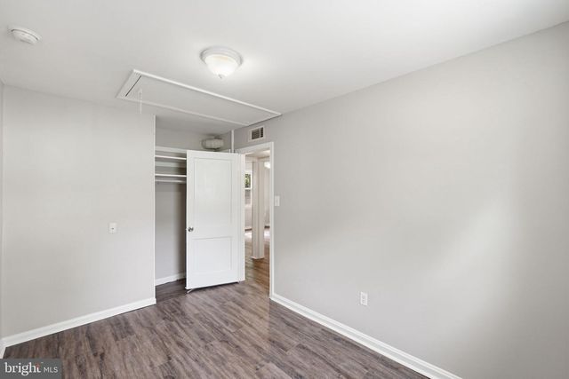 514 CRABB AVE, Rockville, MD 20850