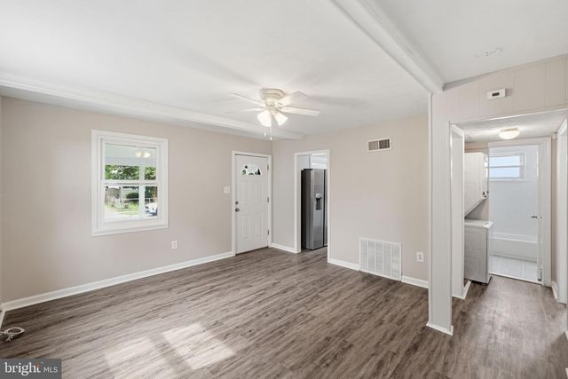 514 CRABB AVE, Rockville, MD 20850