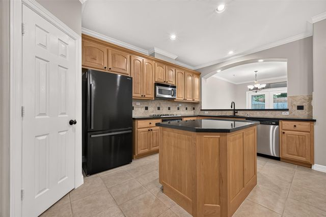 4307 Lake Walk Court, Missouri City, TX 77459