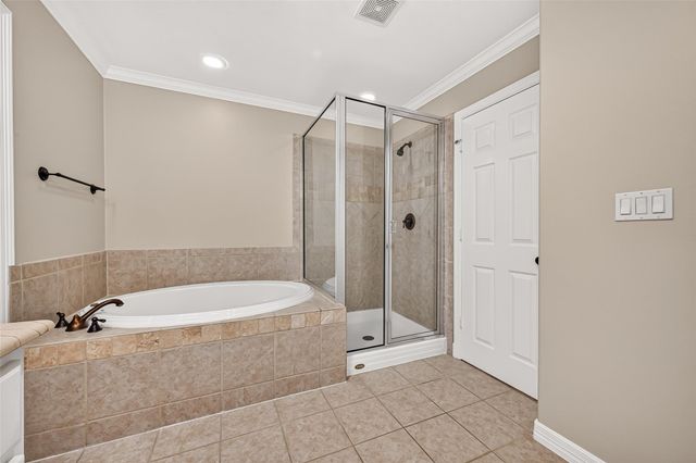4307 Lake Walk Court, Missouri City, TX 77459