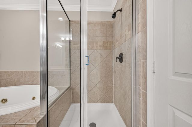 4307 Lake Walk Court, Missouri City, TX 77459