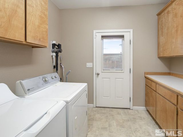 1215 Green Valley Drive, Fallon, NV 89406