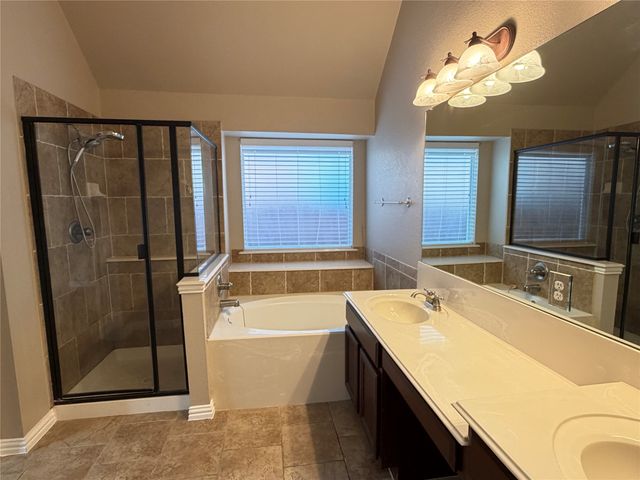 10329 Stoneside Trail, Fort Worth, TX 76244