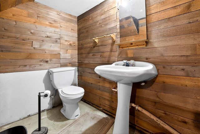 1623 S JEFFERSON STREET, Appleton, WI 54915