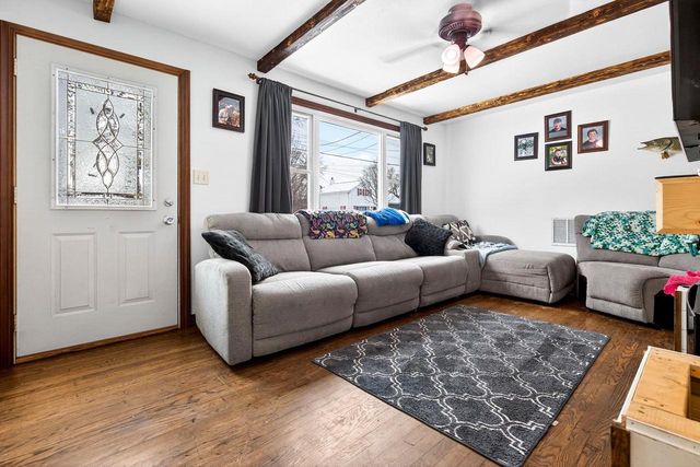 1623 S JEFFERSON STREET, Appleton, WI 54915