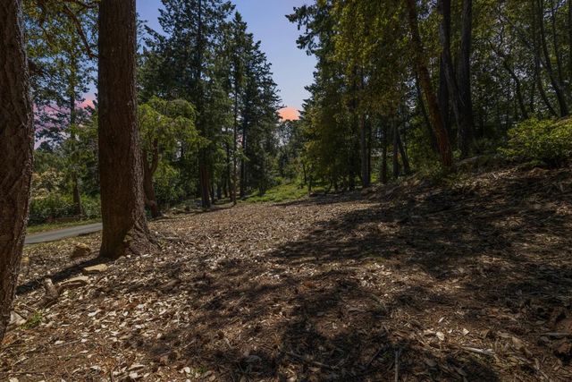 601 Westdale Drive, Santa Cruz, CA 95060