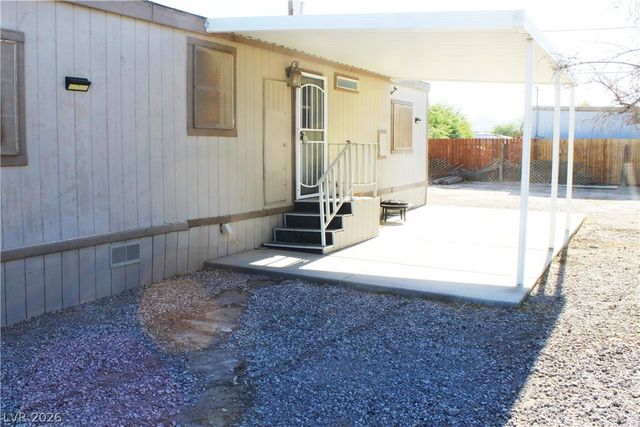2228 Castleberry Lane, Las Vegas, NV 89156
