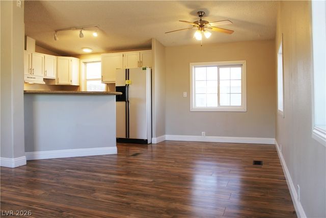 2228 Castleberry Lane, Las Vegas, NV 89156