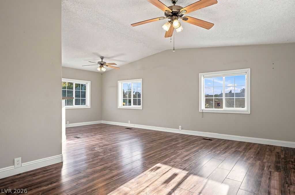 2228 Castleberry Lane, Las Vegas, NV 89156 — photo 5