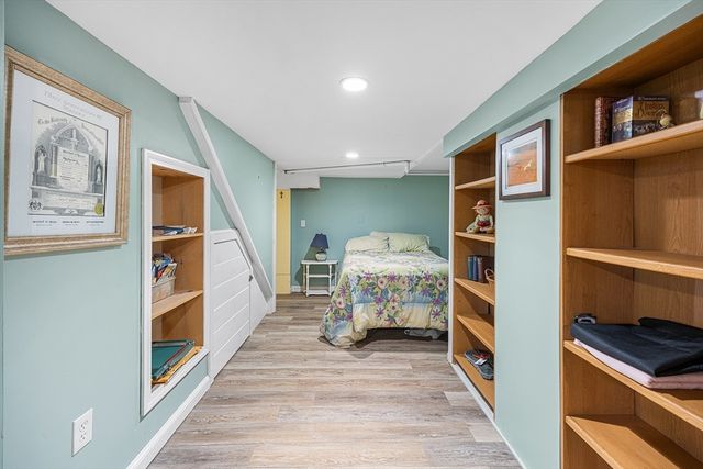 9 Hart Street, Wakefield, MA 01880