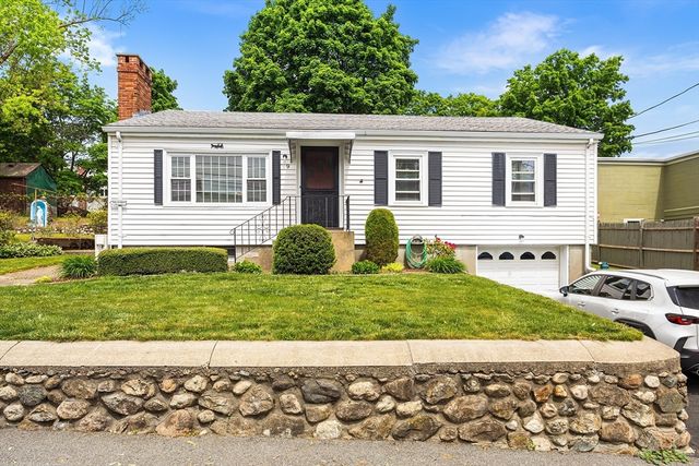 9 Hart Street, Wakefield, MA 01880