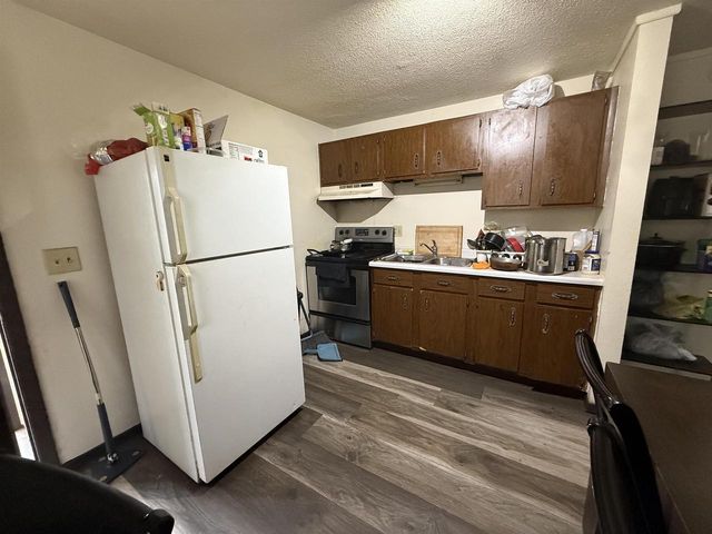 2075 IMPERIAL LANE, Green Bay, WI 54302