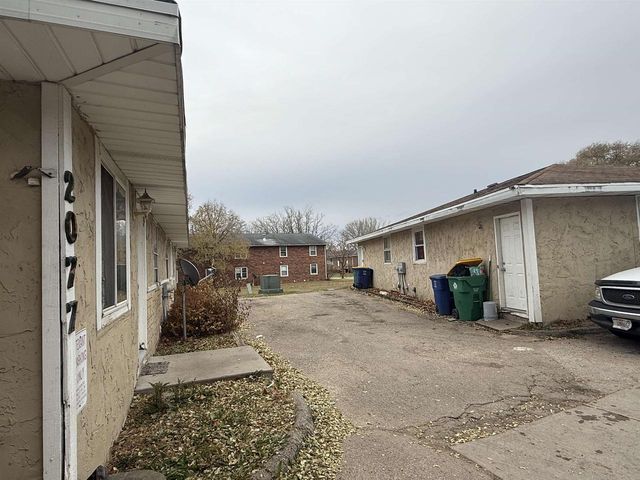 2075 IMPERIAL LANE, Green Bay, WI 54302