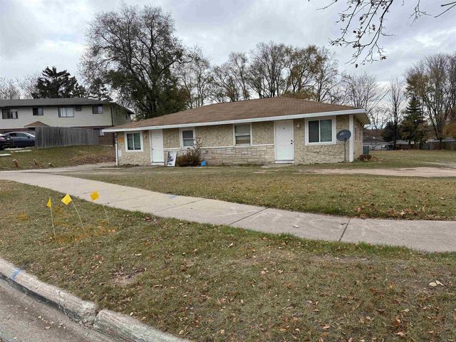 2075 IMPERIAL LANE, Green Bay, WI 54302